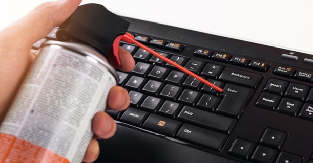 Cómo limpiar el teclado de una PC o Laptop de forma correcta sin dañar las teclas Guía paso a paso
